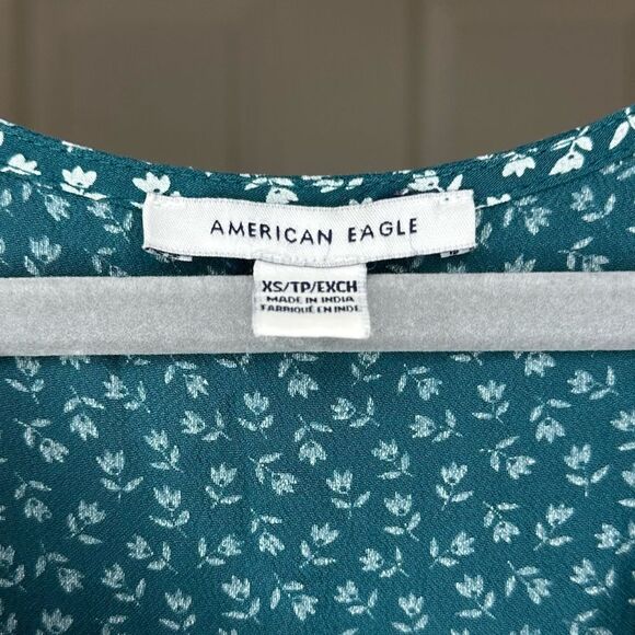 American Eagle Summer Tiered Short Sleeves Floral Dress Size XS - Picture 4 of 6